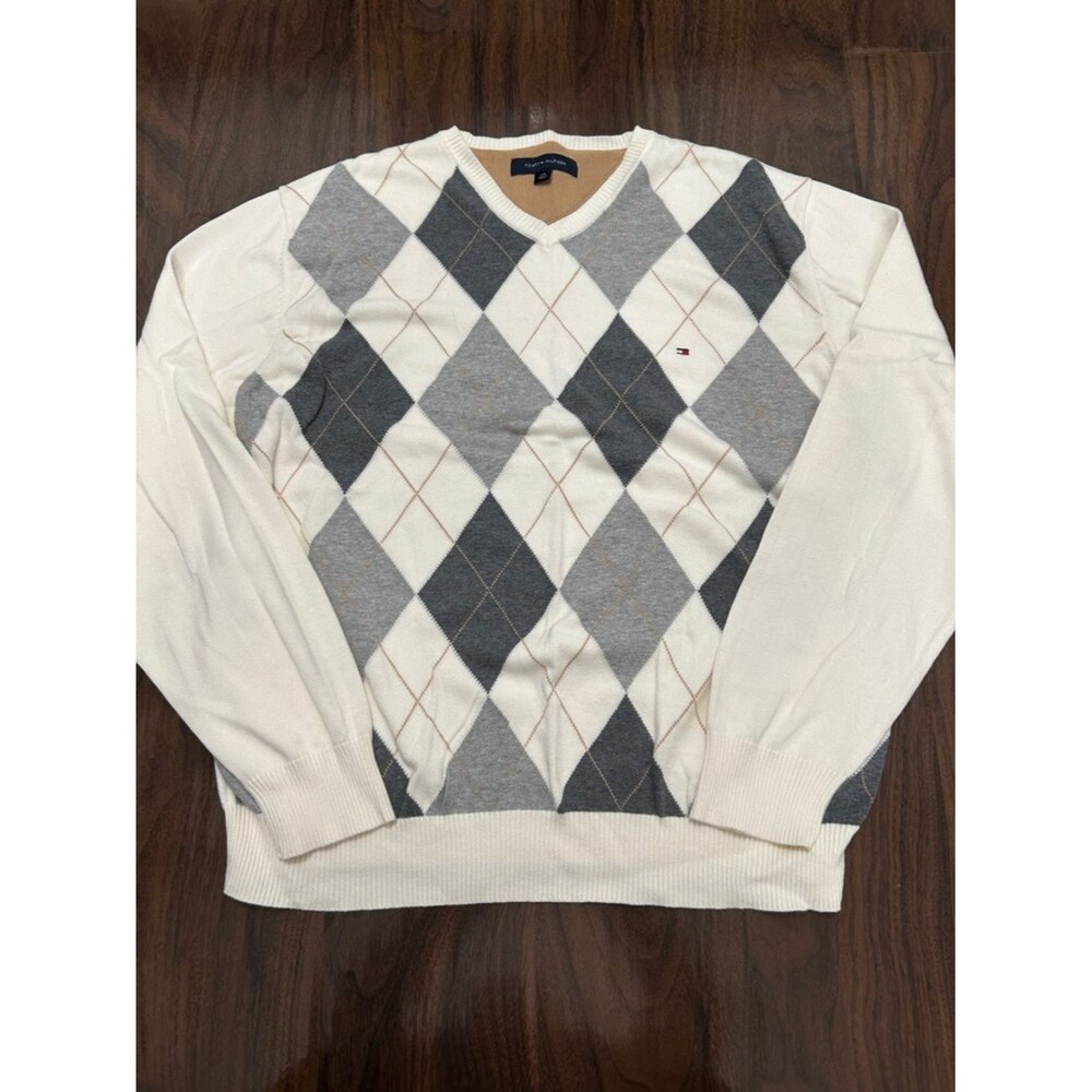 Tommy Hilfiger Cream and Gray Argyle V-Neck Sweater